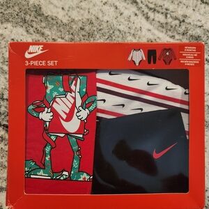 Nike 3-Piece Set with Red and Black Accents